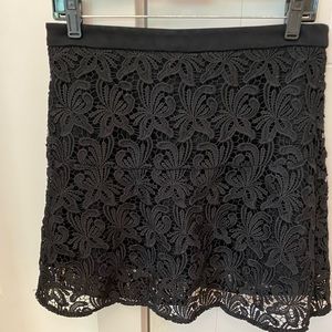 Ann Taylor Loft Lace Mini skirt black size S